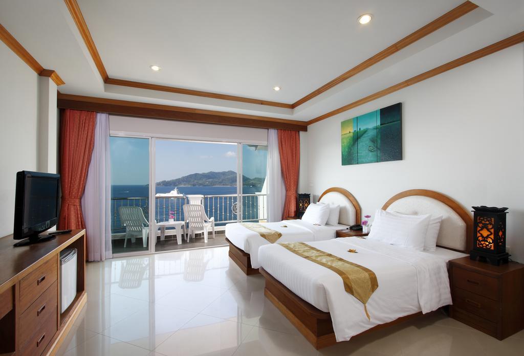 Blue Beach Club & Resort Patong Bilik gambar